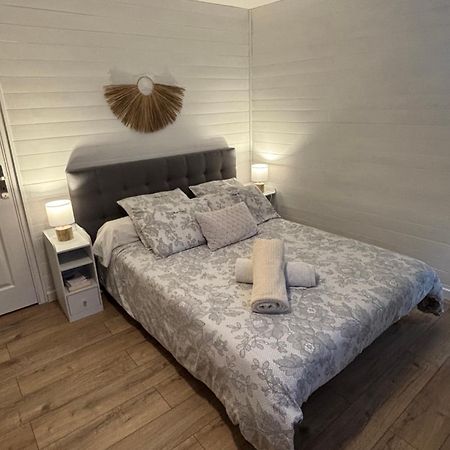 Chambre D'Hotes Du Vieux Collonges エクステリア 写真